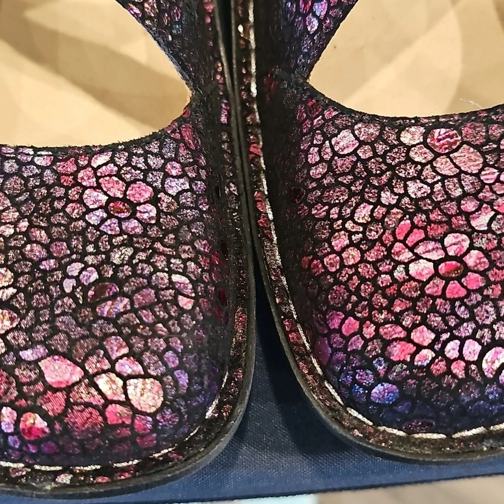 Alegria Dayana Metallic Purple Mary Jane - Picture 2 of 7